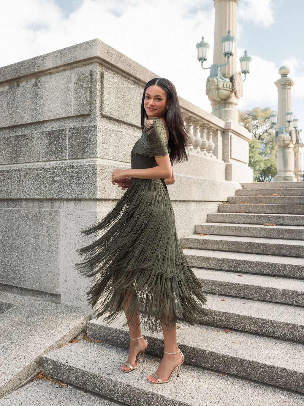 Short Sleeve Fringe Detailed Midi Dress